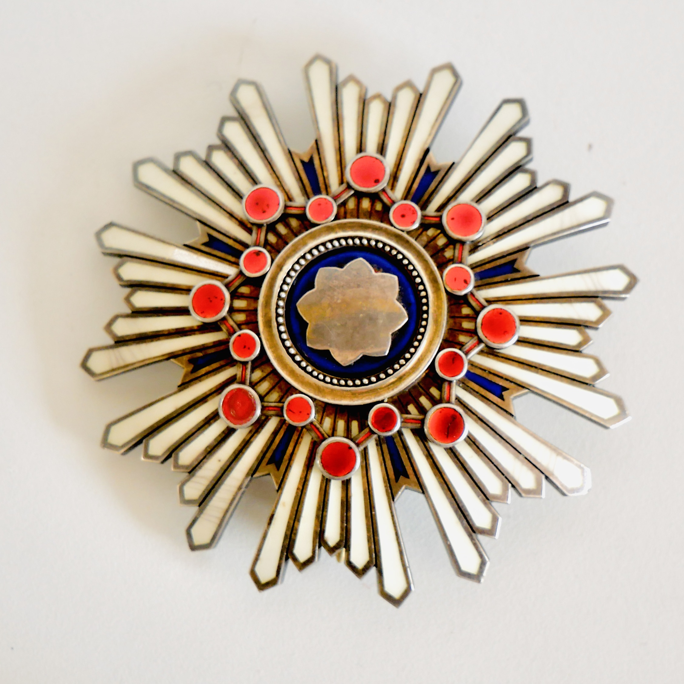 Médaille de l'Ordre du Trésor Sacré, Japon